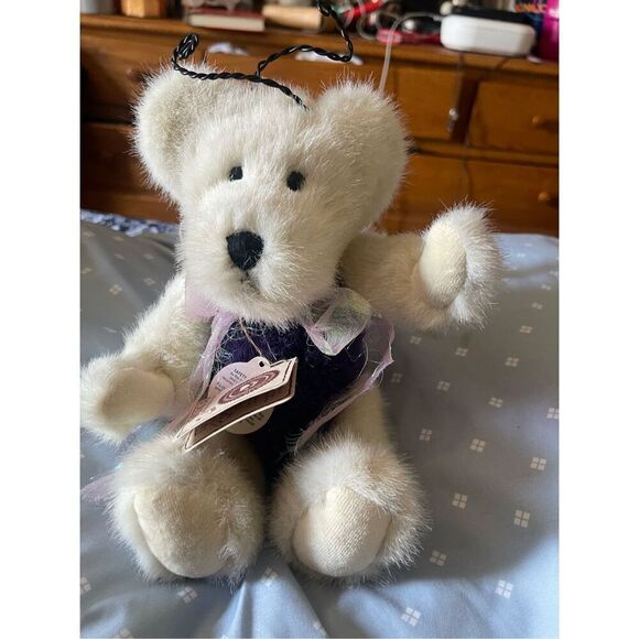 Boyds Bears Kids White & Purple Flora B. Flutterby Stuffed Plush Toy - Picture 12 of 13